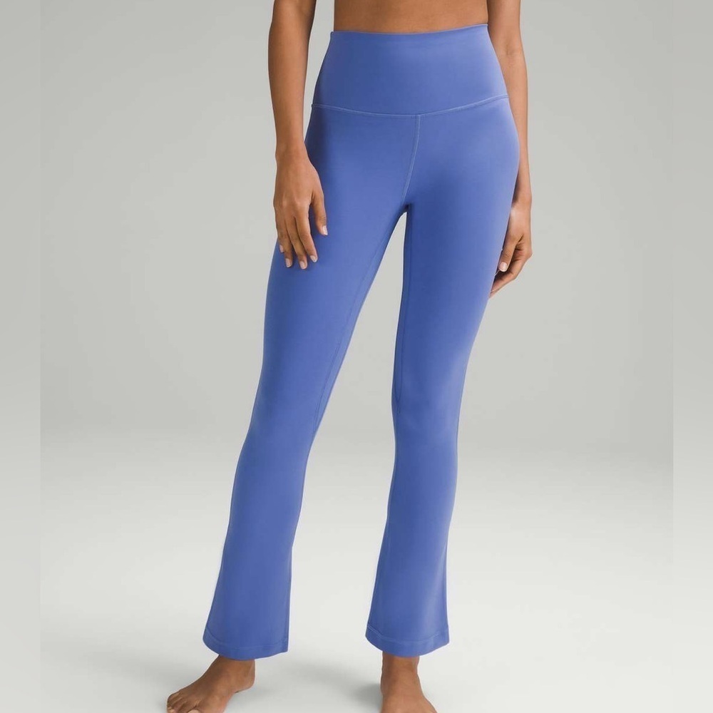 Lululemon Align High-Rise Mini-Flared Pant 28" - Picture 2 of 11